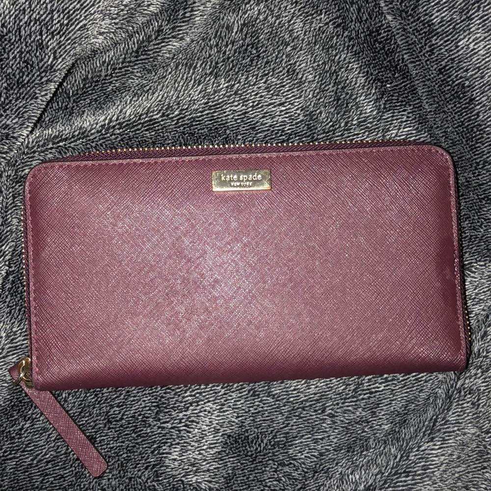 Kate Spade Burgundy Wallet
